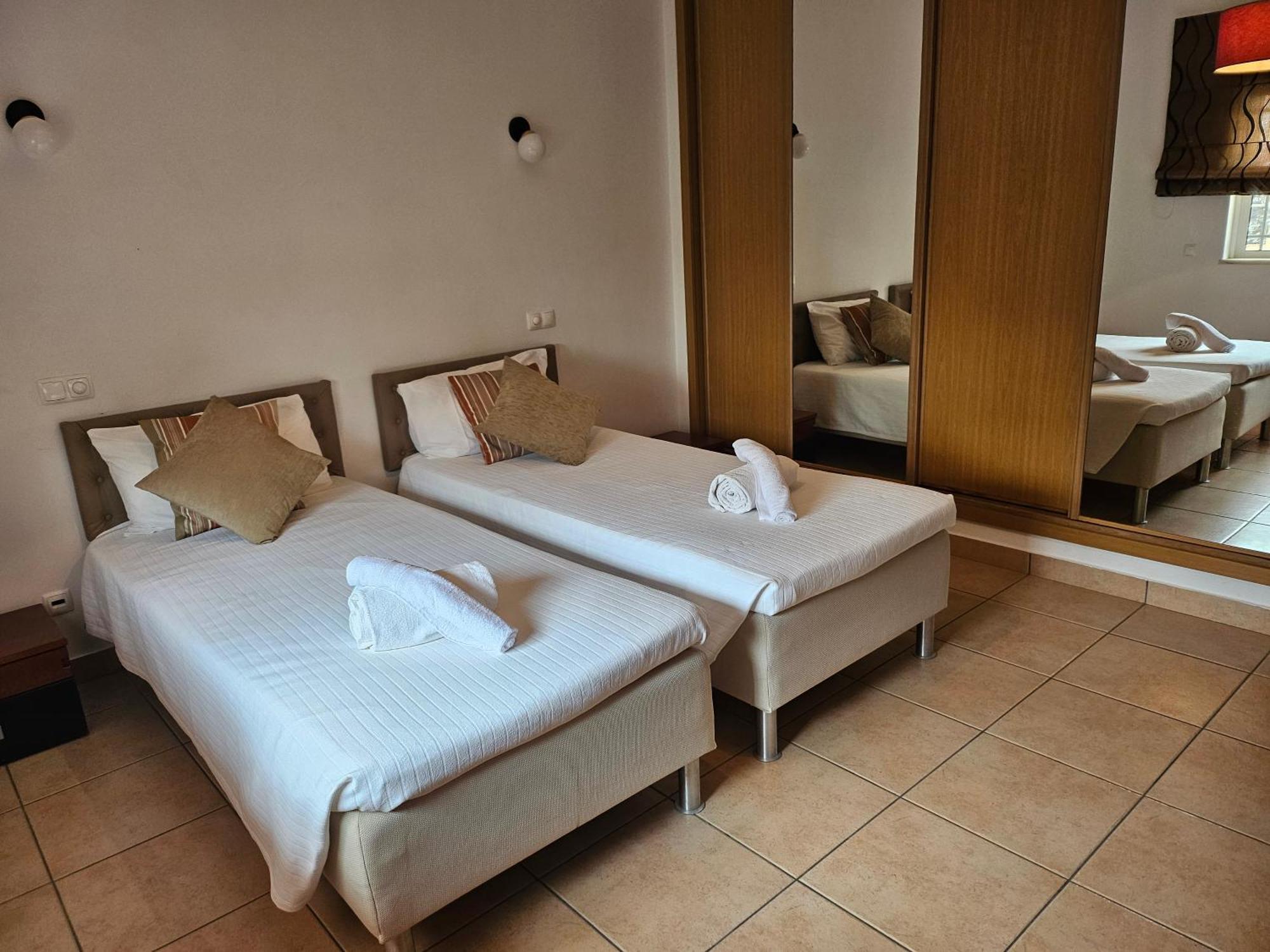 Vila Das Petalas By Atlantichotels Portimao Bagian luar foto